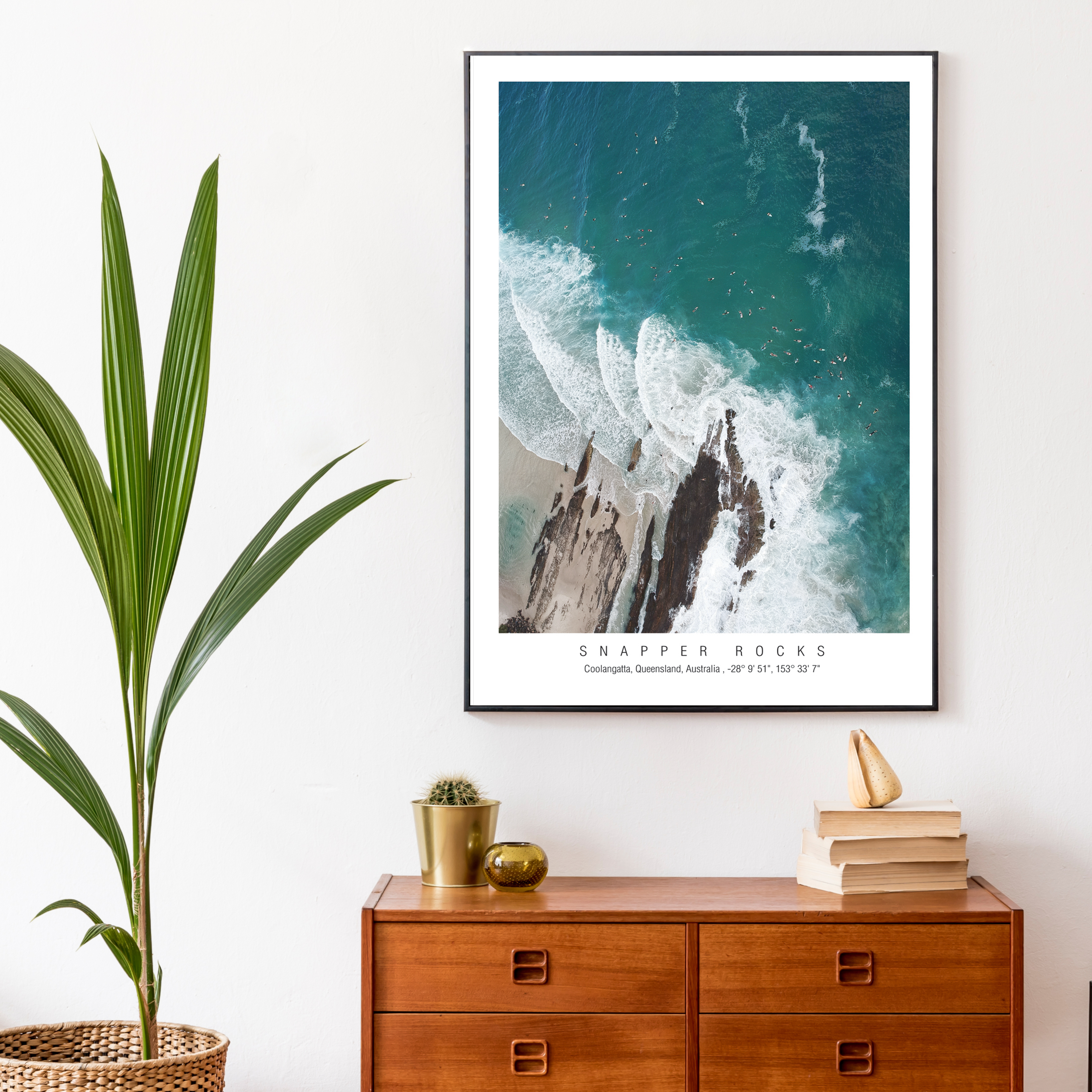 スナッパーロックスの迫力あるブレイクを映したアートポスター